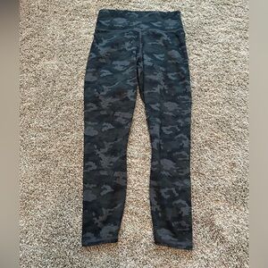 Power Hold made by Fabletics, black/gray camouflage print, no tags, measures S/M